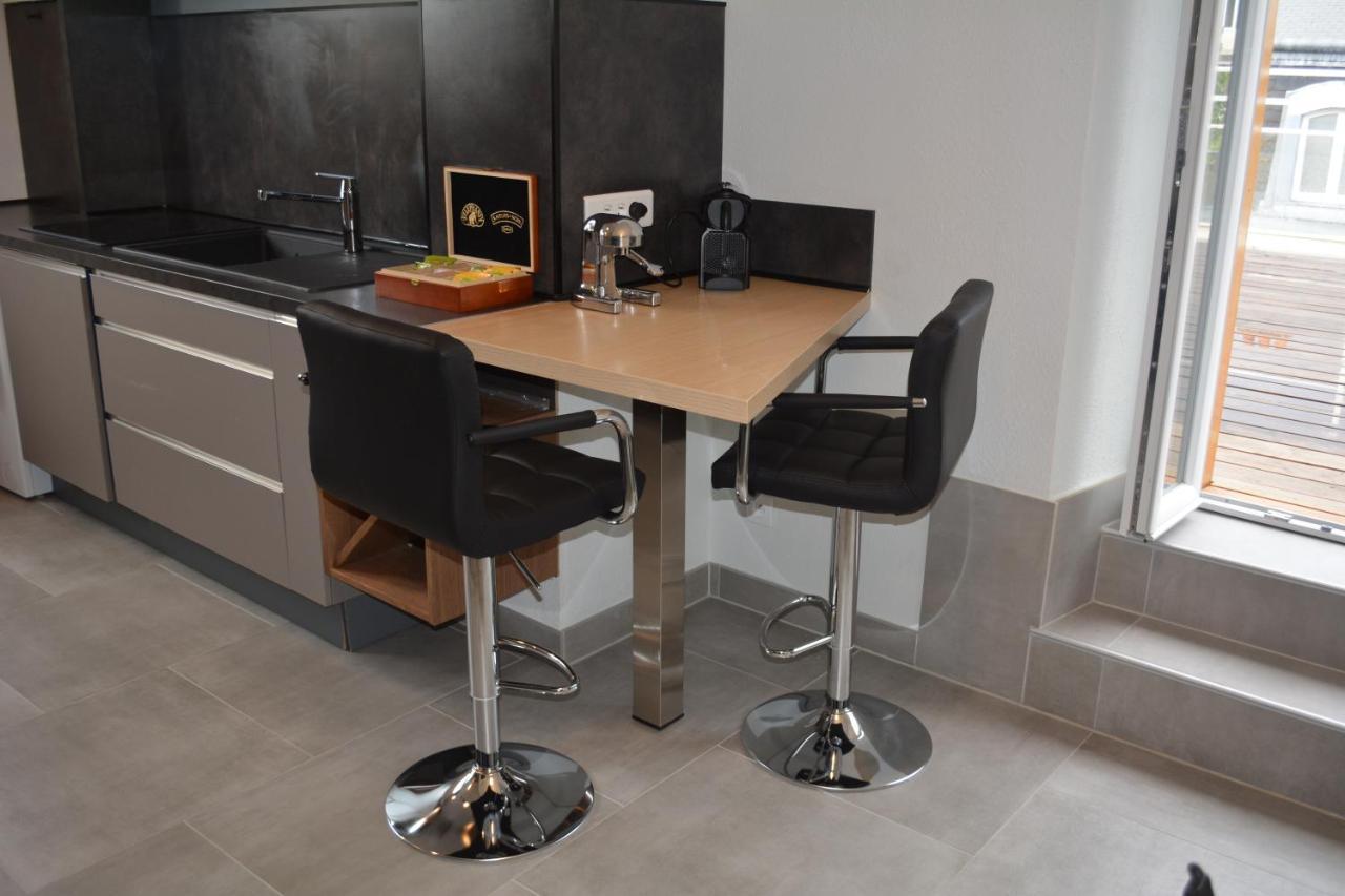 Appartement-Terrasse Parking Prive Meuble De Tourisme 4 Etoiles ベルフォール エクステリア 写真
