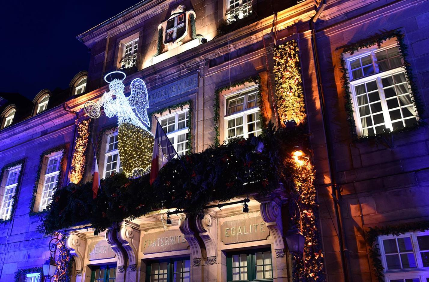 Appartement-Terrasse Parking Prive Meuble De Tourisme 4 Etoiles ベルフォール エクステリア 写真