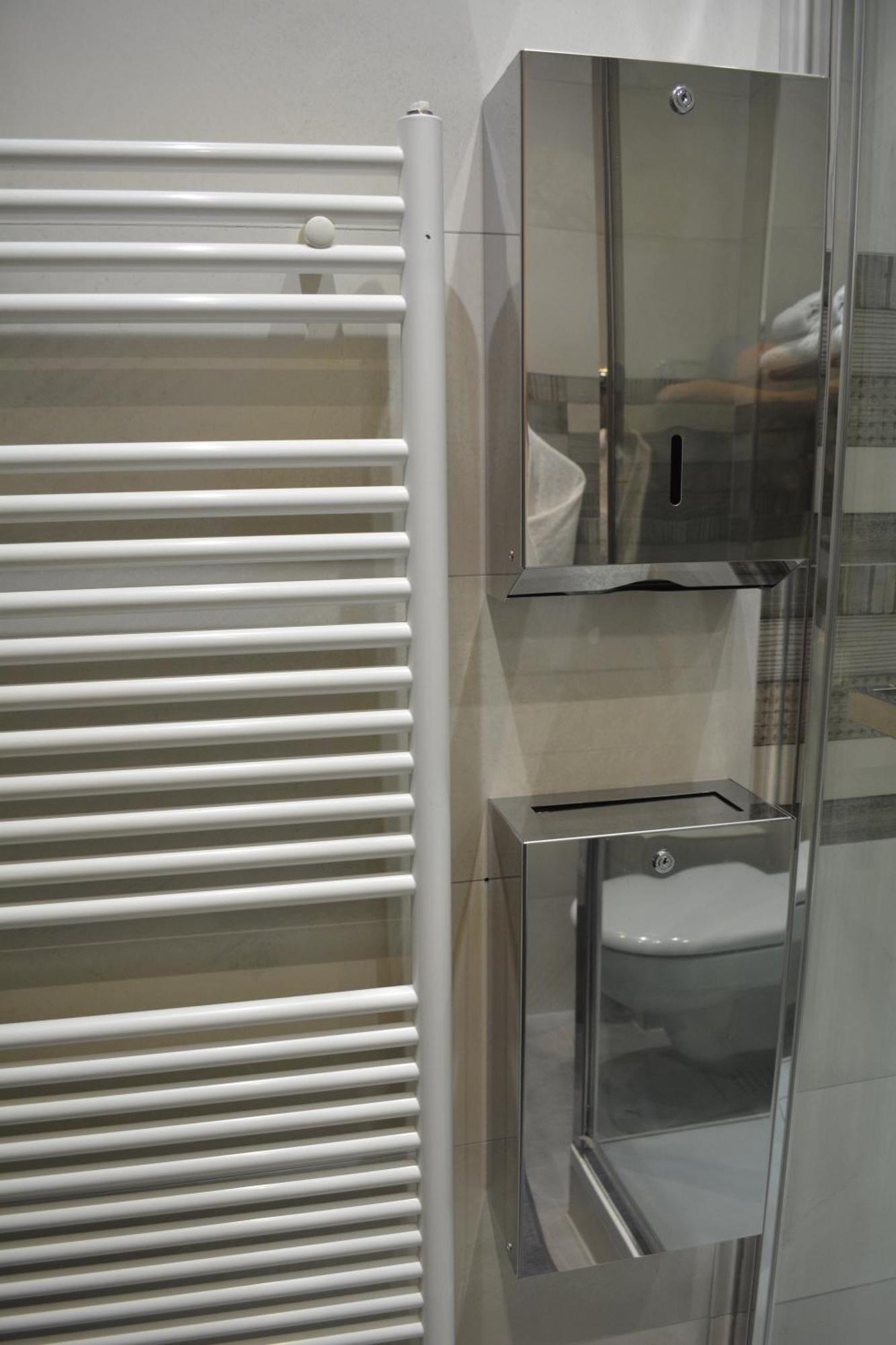 Appartement-Terrasse Parking Prive Meuble De Tourisme 4 Etoiles ベルフォール エクステリア 写真