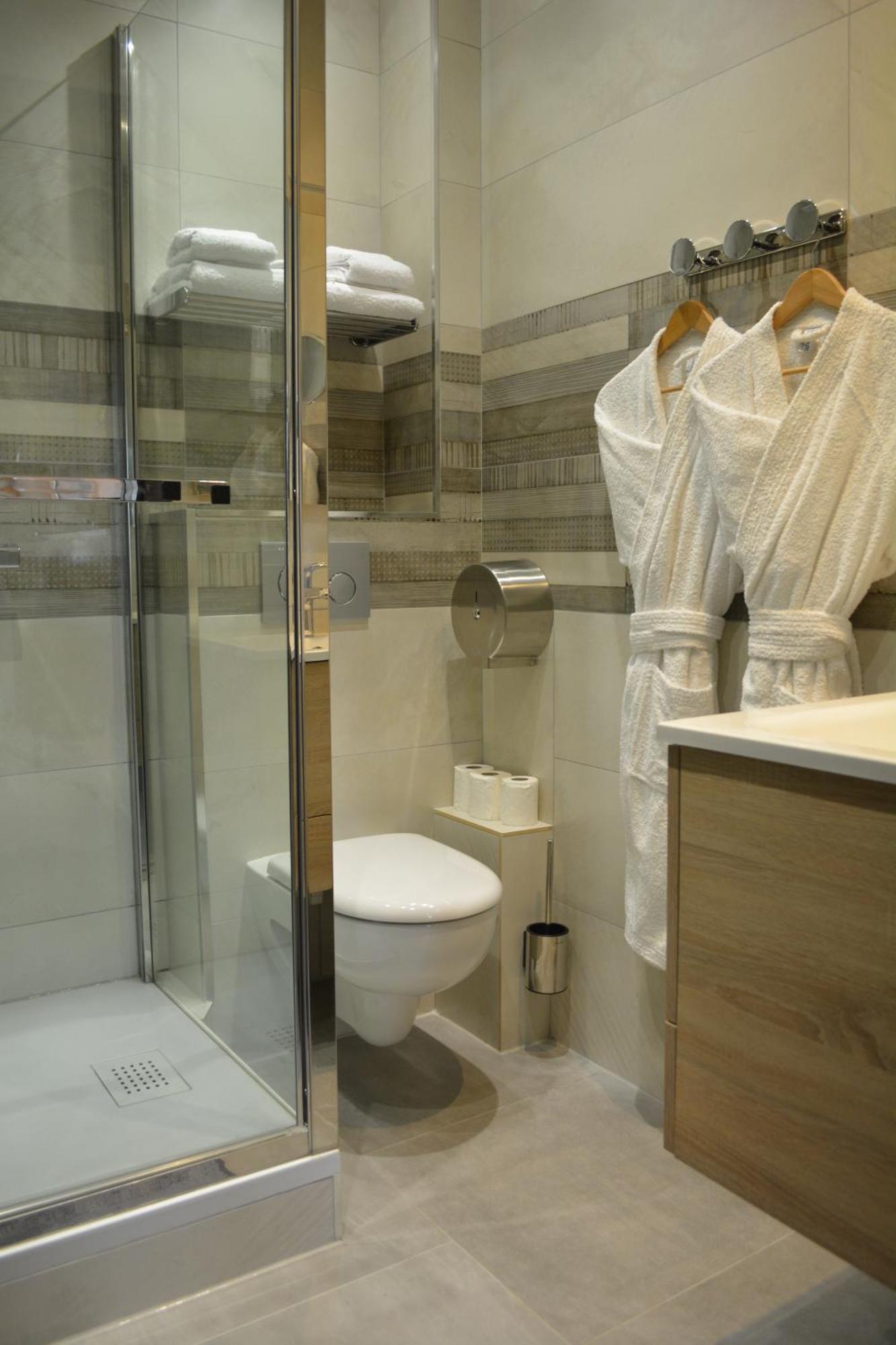 Appartement-Terrasse Parking Prive Meuble De Tourisme 4 Etoiles ベルフォール エクステリア 写真